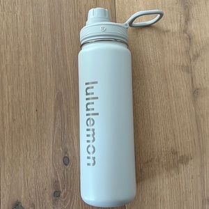 Lululemon Back to Life Sport Bottle 24oz